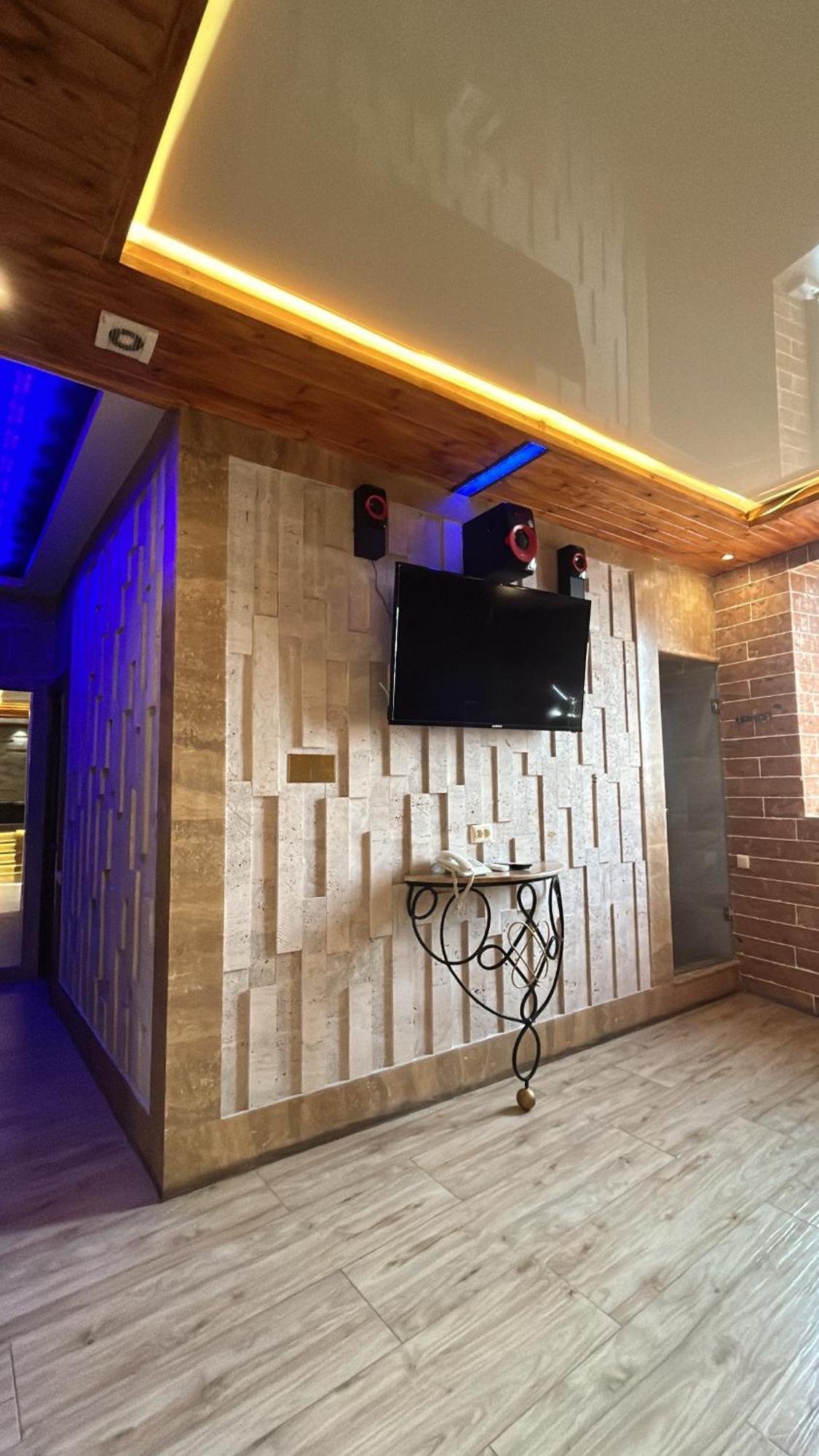 Aleppo Hotel Yerevan Exterior photo