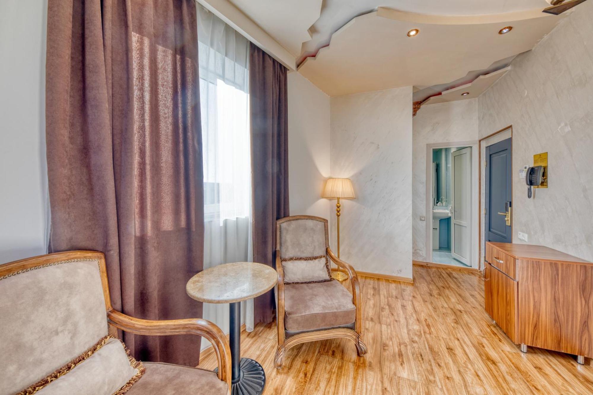 Aleppo Hotel Yerevan Exterior photo